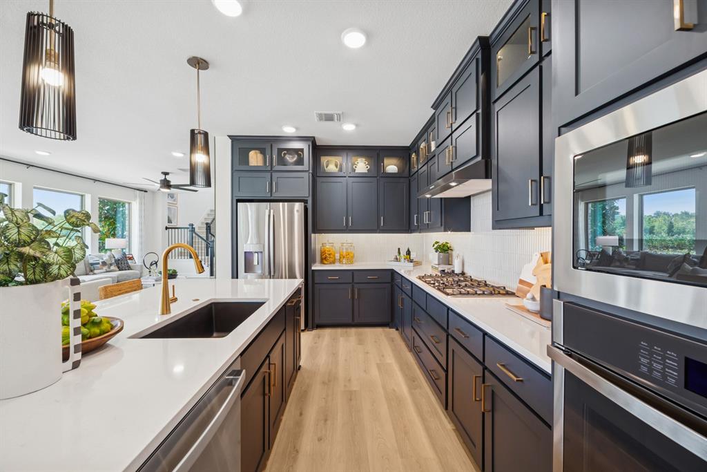 Karis - Residential