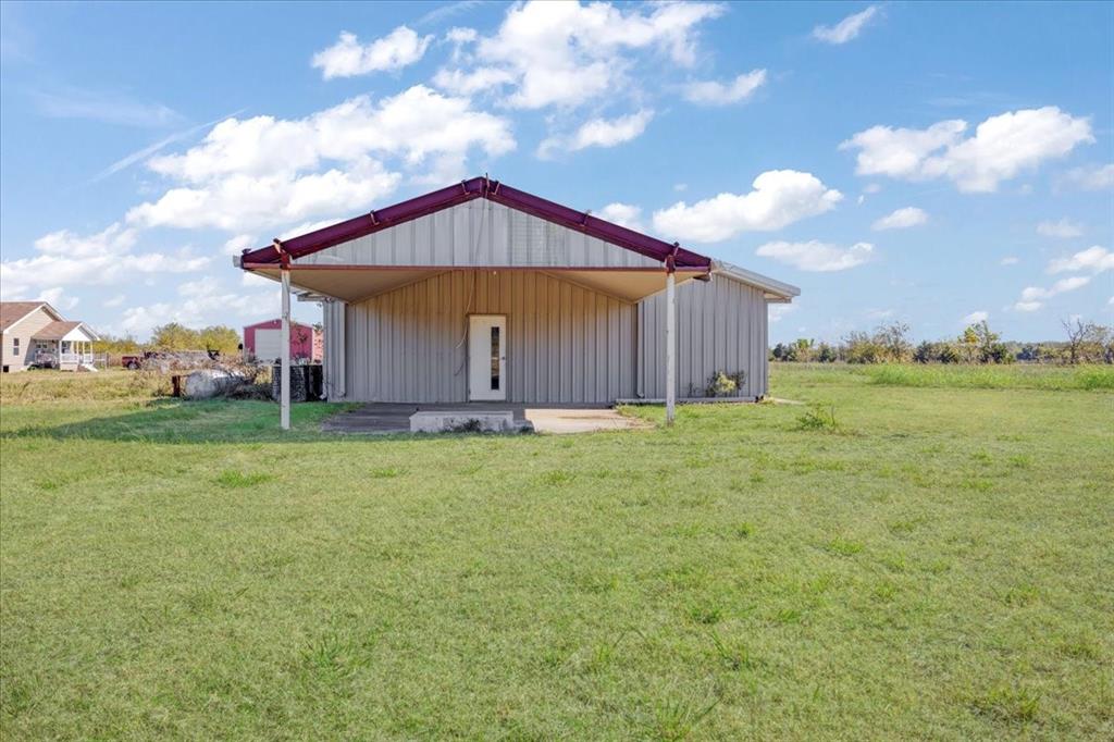 na - Commercial Sale