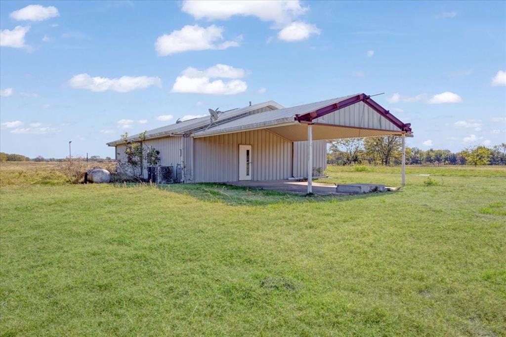 na - Commercial Sale