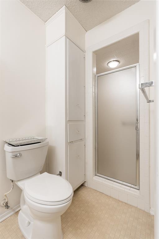 Rivercrest Estate - Residential