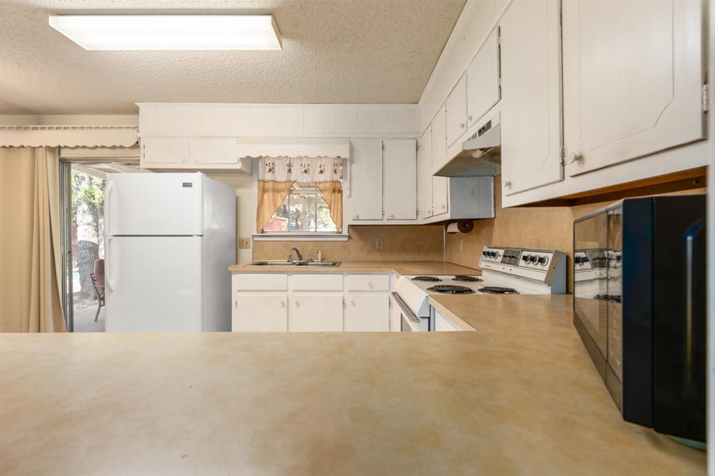 Rivercrest Estate - Residential