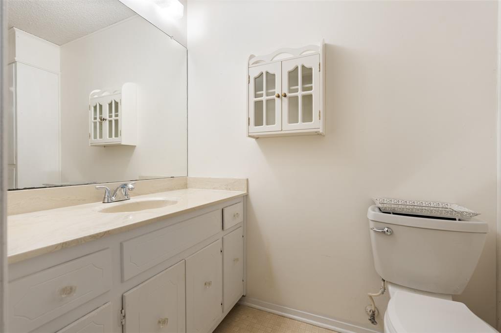 Rivercrest Estate - Residential