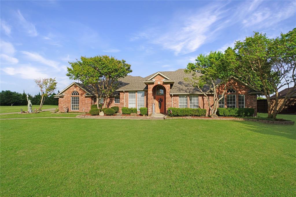 2152 Chisholm Trail