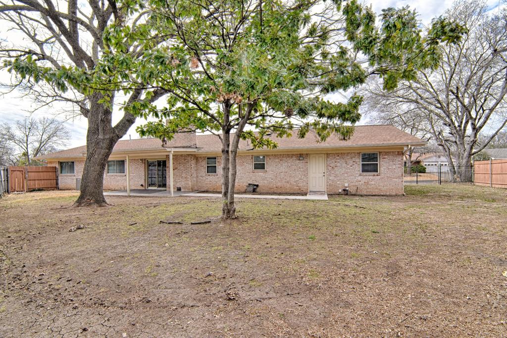 Ridglea Hills Add - Residential Lease