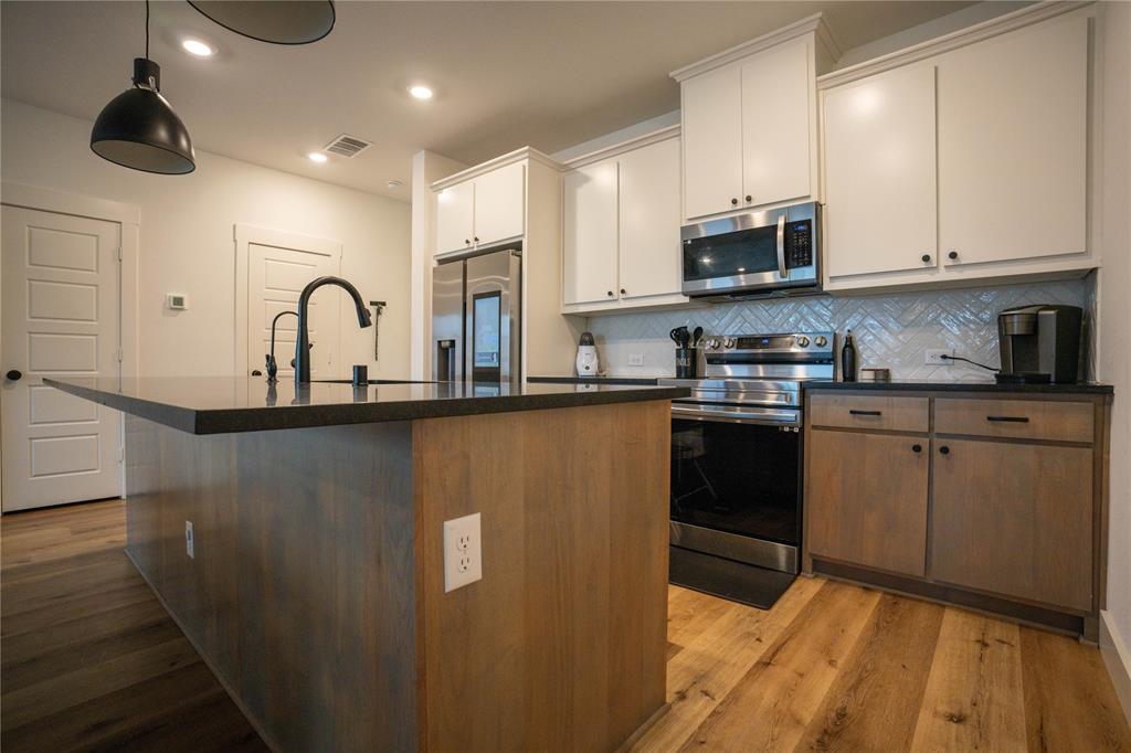 2608 La Cala Drive O