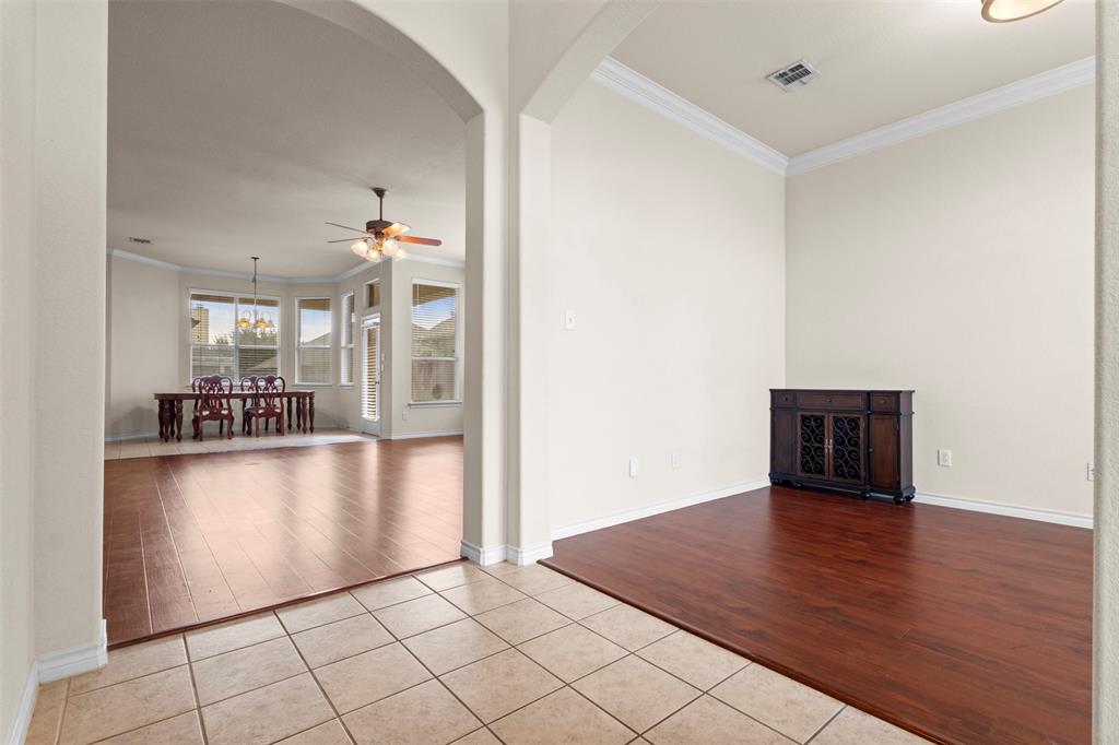 7428 Gairlock Drive