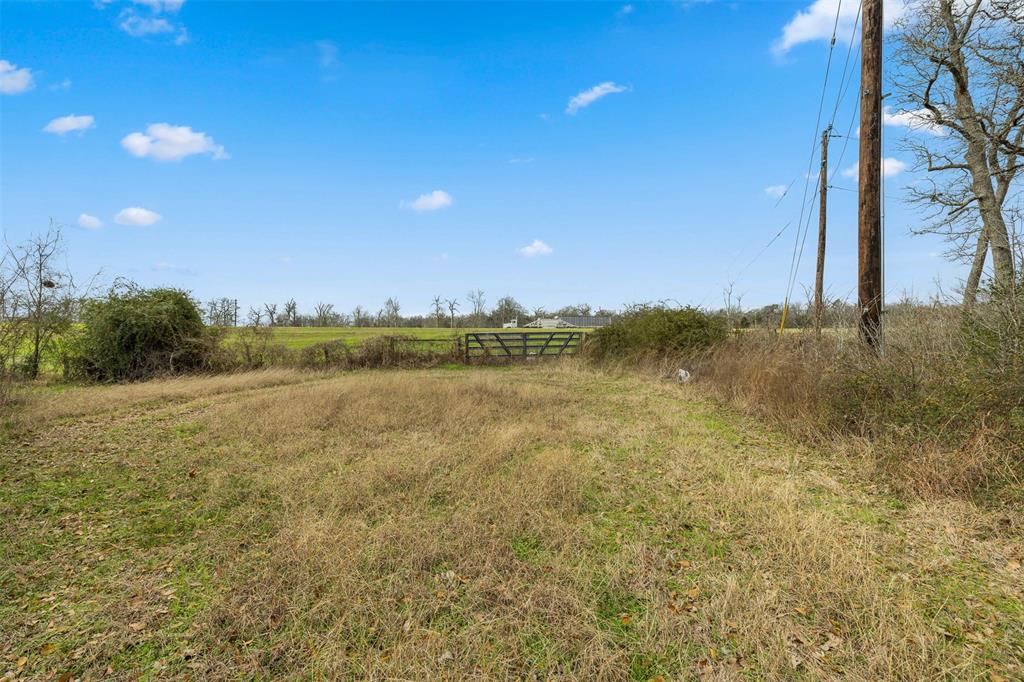 22373 Highway 6