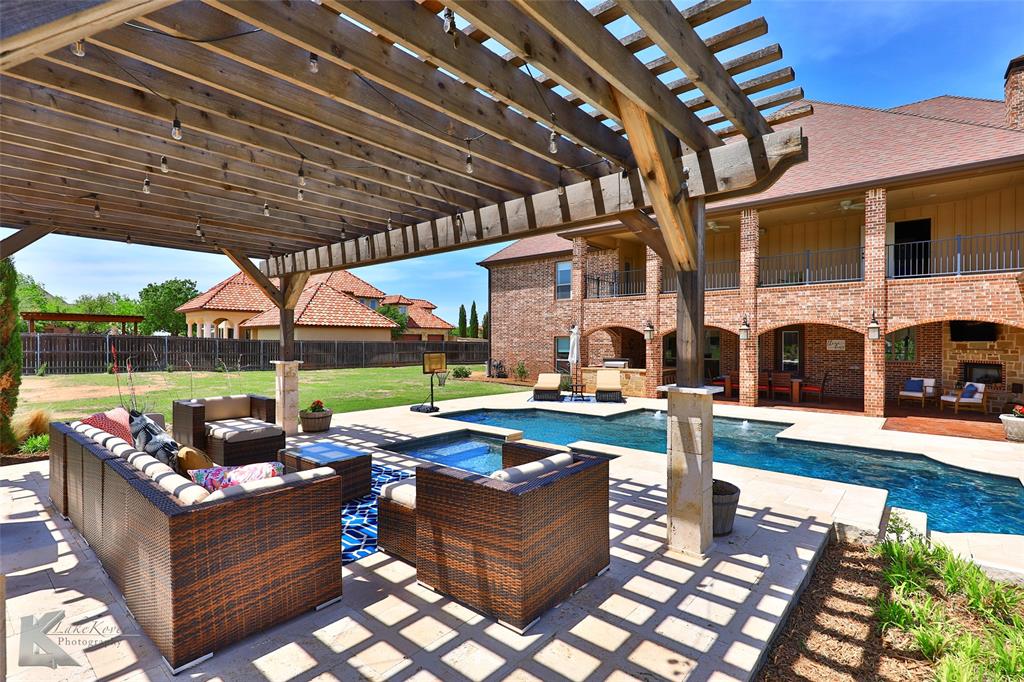 Vaquero Sub - Residential