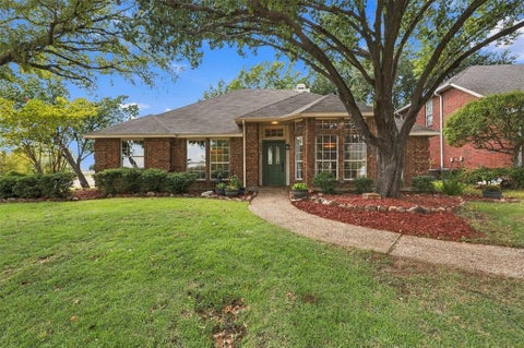 Tiny photo for 2801 Buena Vista Court, Carrollton, TX 75007 (MLS # 21395217)