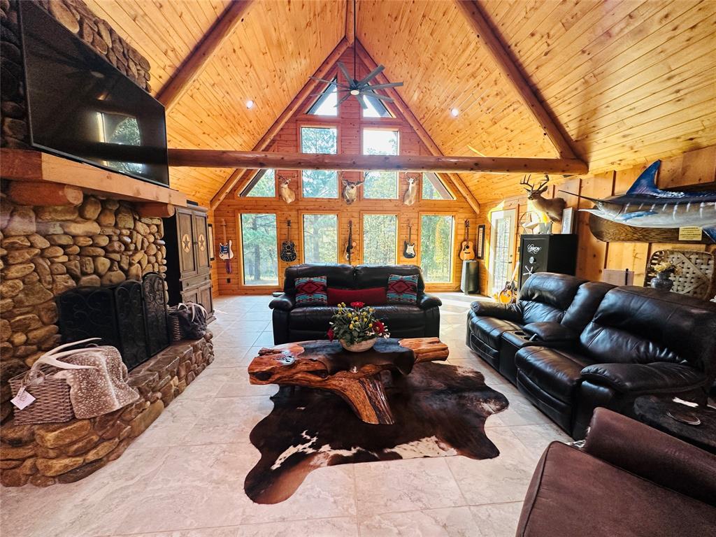 637 County Road 4420