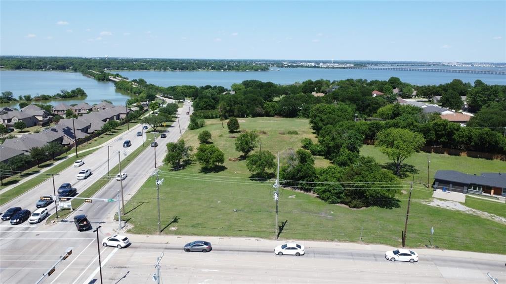 2214-2310 Rowlett Road
