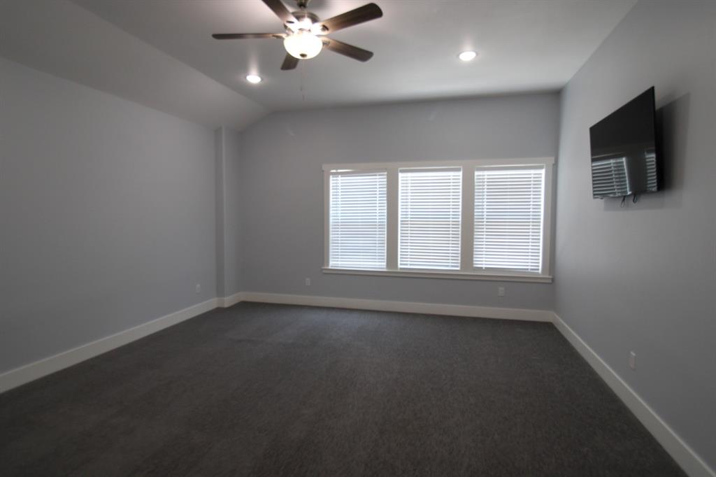 Roosevelt Manor 1st Inst - Residential Lease