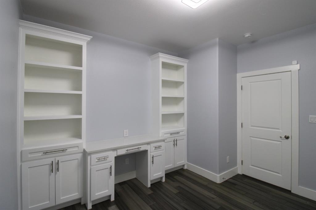 Roosevelt Manor 1st Inst - Residential Lease