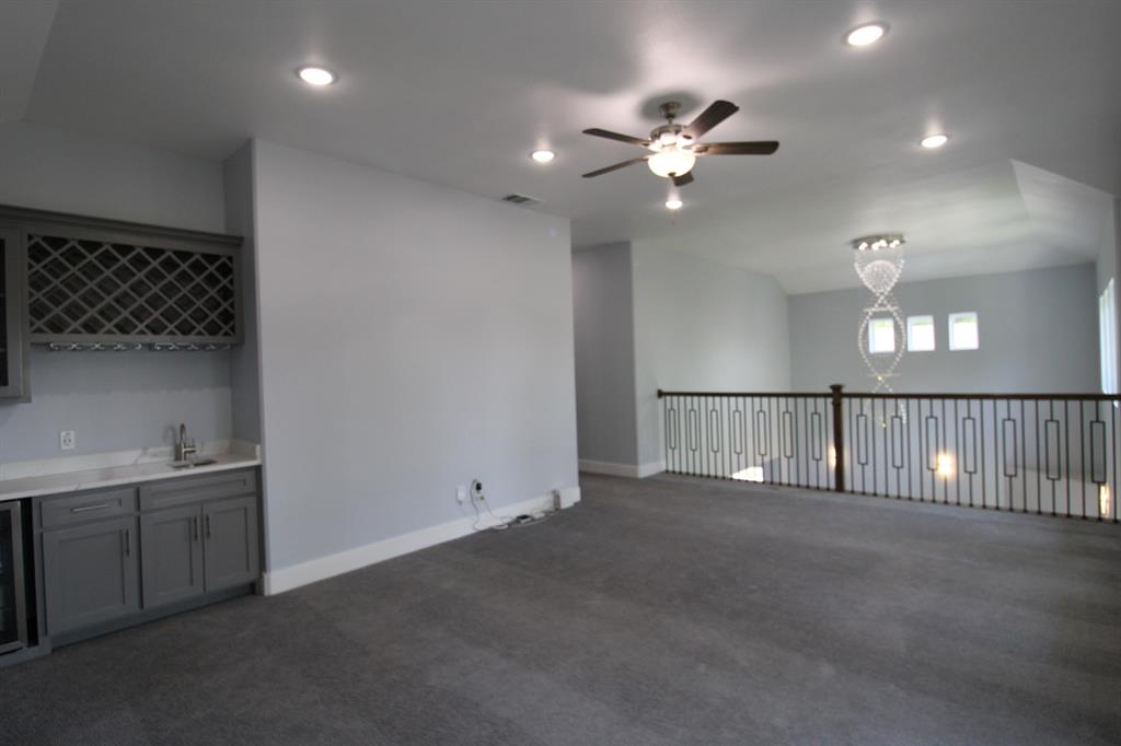 Roosevelt Manor 1st Inst - Residential Lease