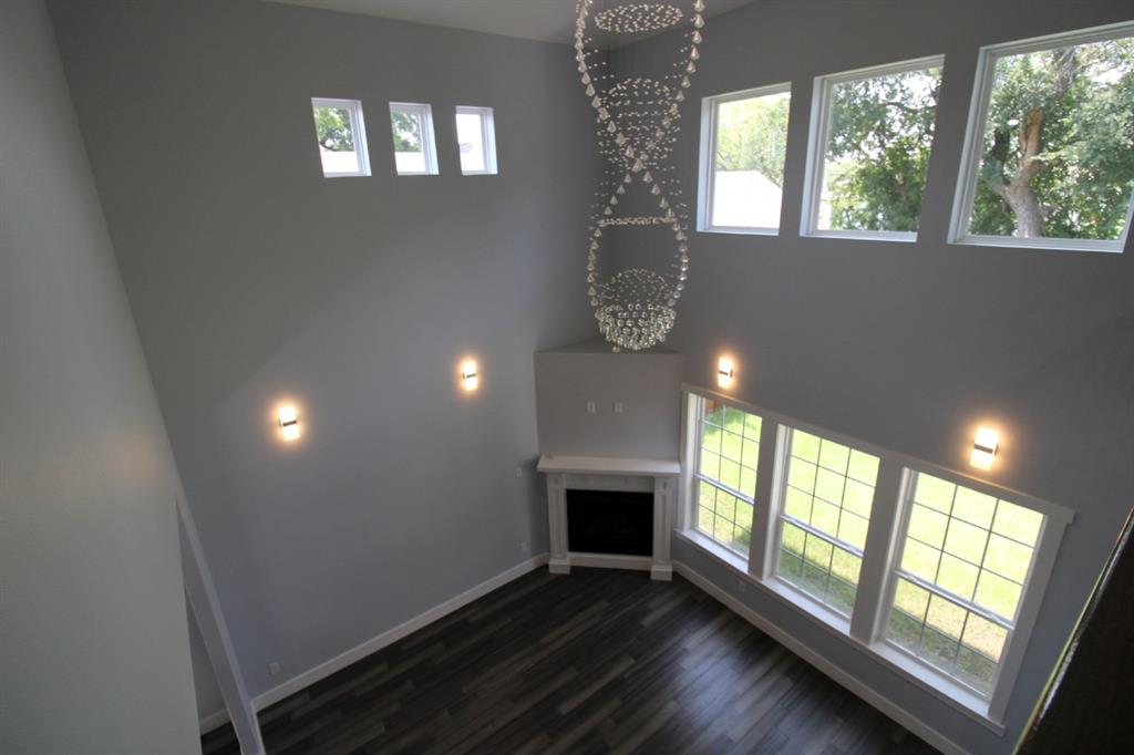 Roosevelt Manor 1st Inst - Residential Lease