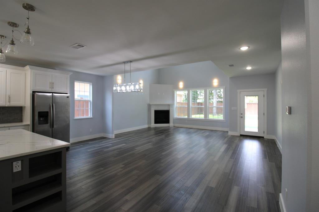 Roosevelt Manor 1st Inst - Residential Lease