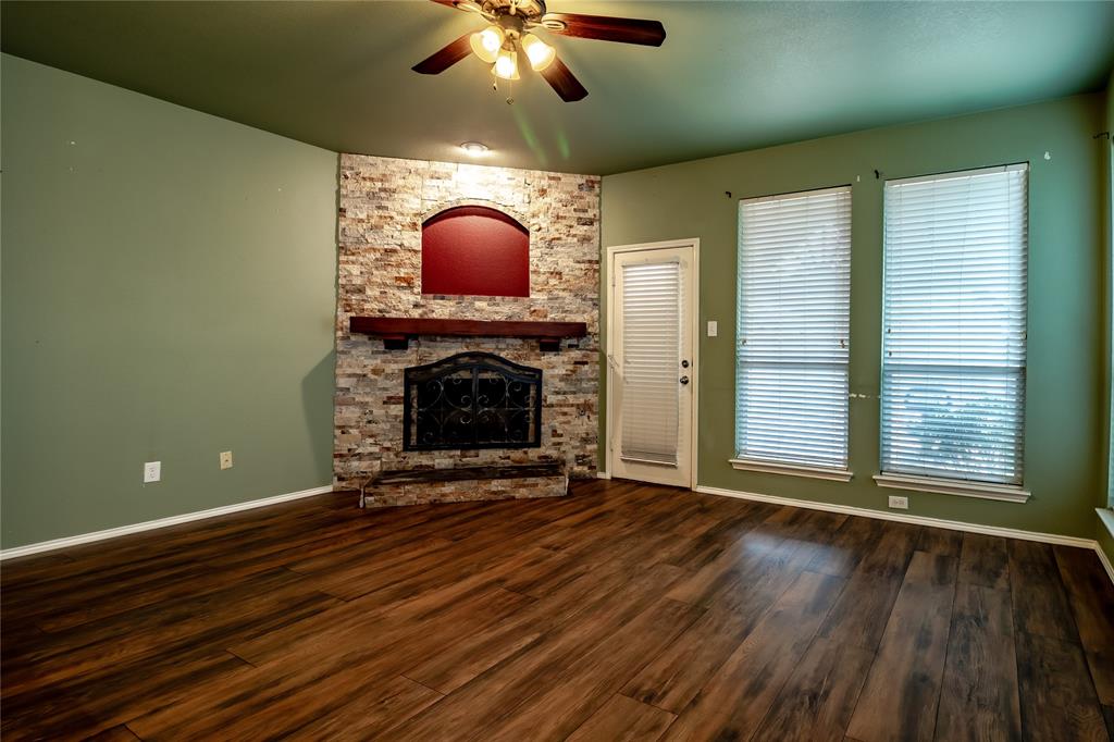 2211 Fieldcrest Drive