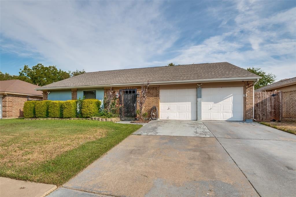 2307 Busch Drive
