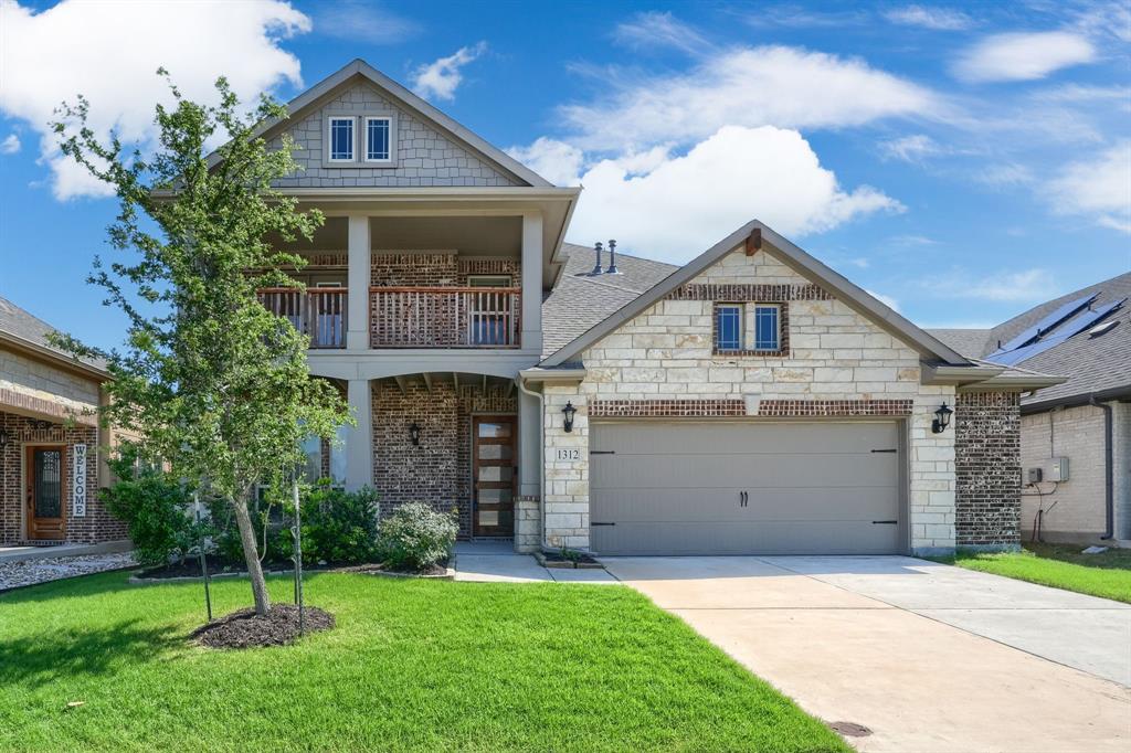 1312 Arrowwood Drive