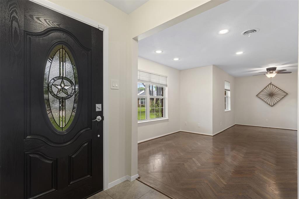 9747 Lanward Circle