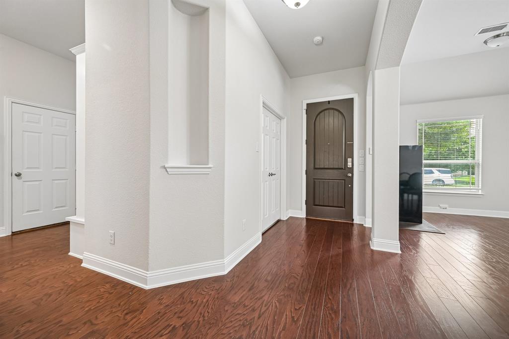 1309 Hodge Street