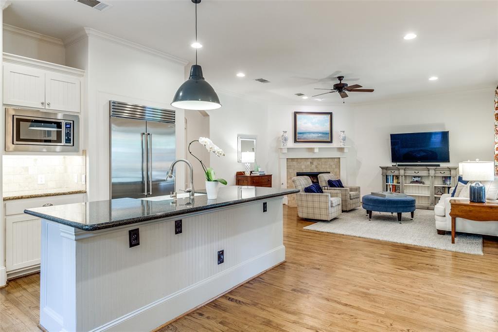 Briarwood 02 Instl - Residential