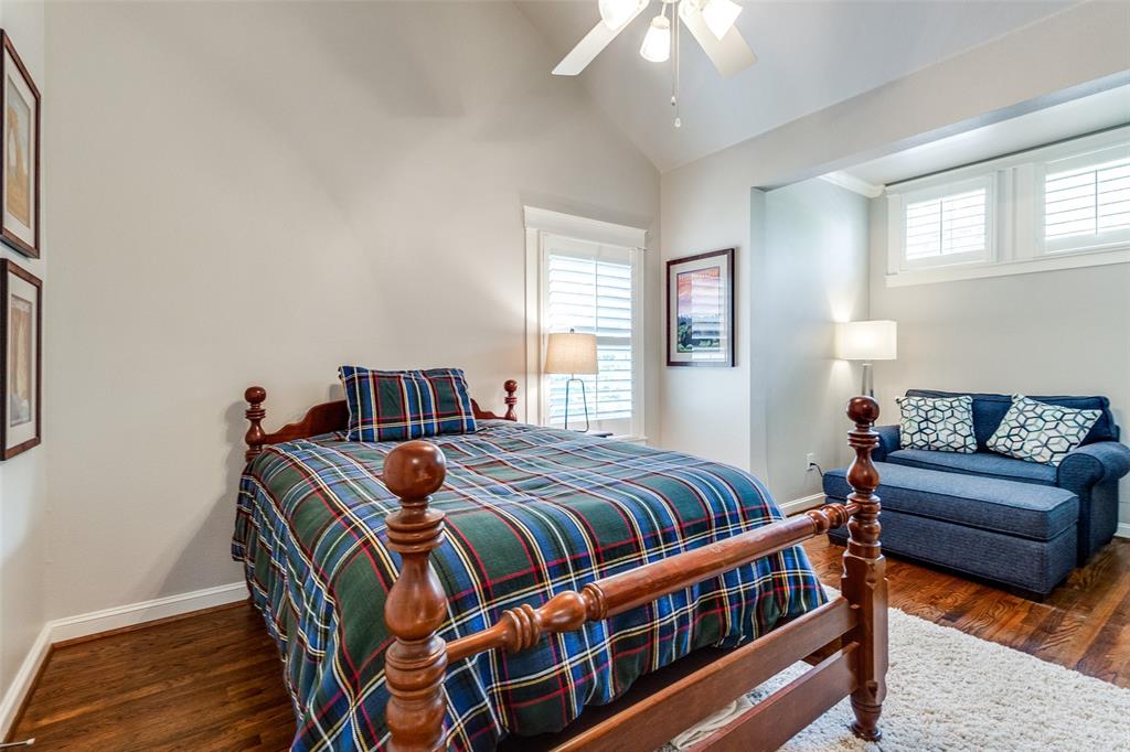 Briarwood 02 Instl - Residential