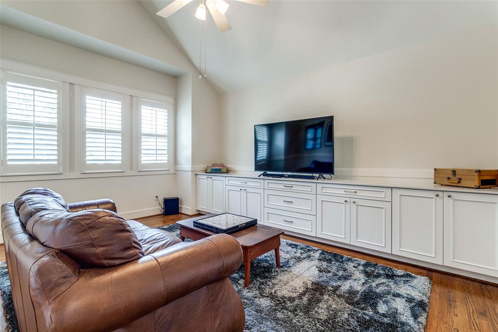 Briarwood 02 Instl - Residential