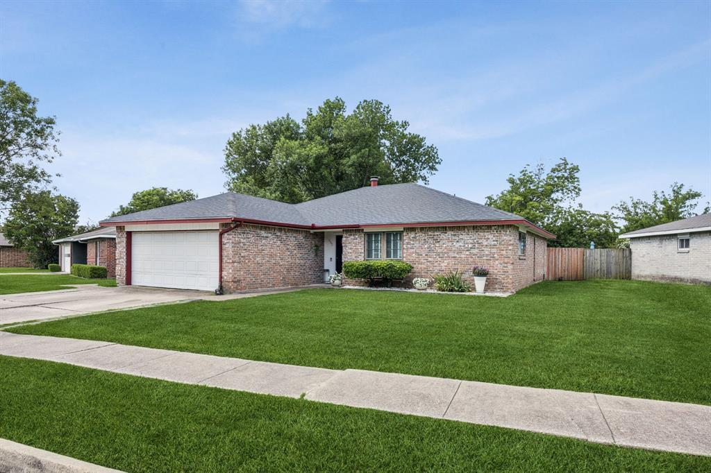 1502 Bette Drive
