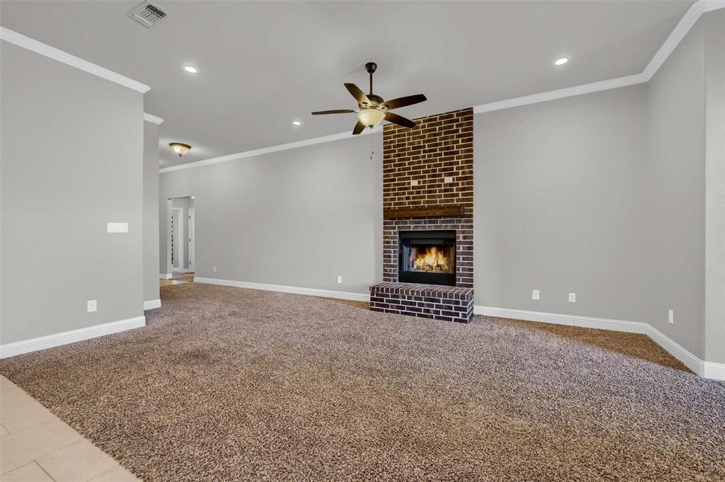 2401 Southridge Lane