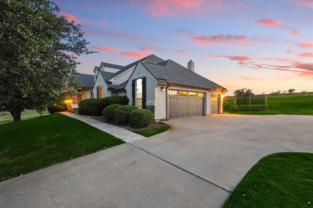 10701 Los Rios Drive