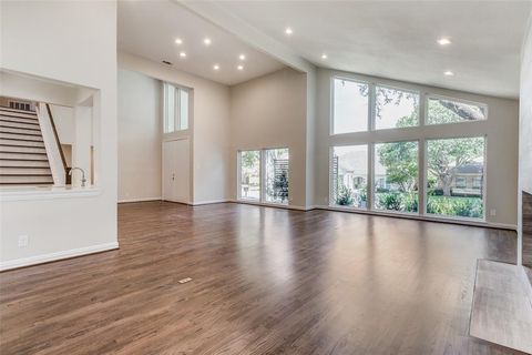 Tiny photo for 7018 Northwood Rd, Dallas, TX 75225 (MLS # 21086418)