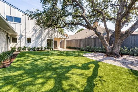 Tiny photo for 7018 Northwood Rd, Dallas, TX 75225 (MLS # 21086418)
