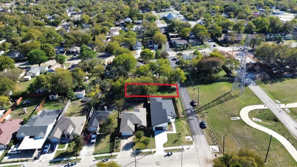 Liberty Heights - Land