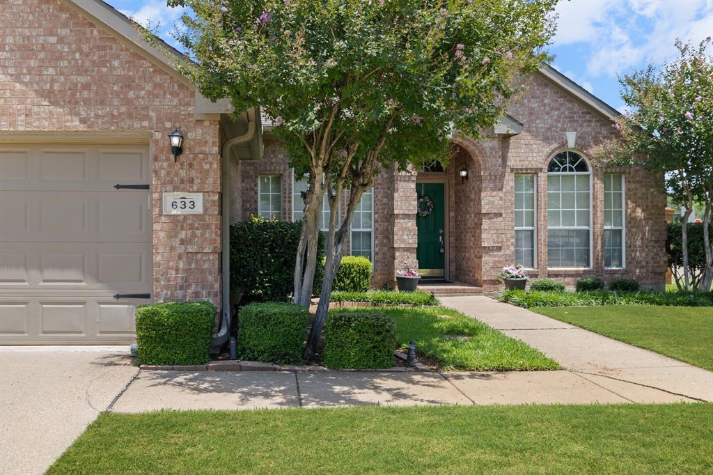 633 Ashwood Drive