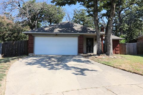 5901 Kesler Drive Arlington TX 76017