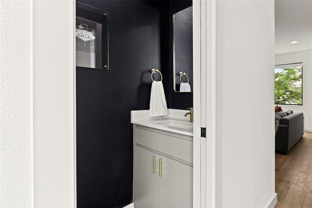Bryan Heights Condos Ph 1 Bldg 1 - Residential
