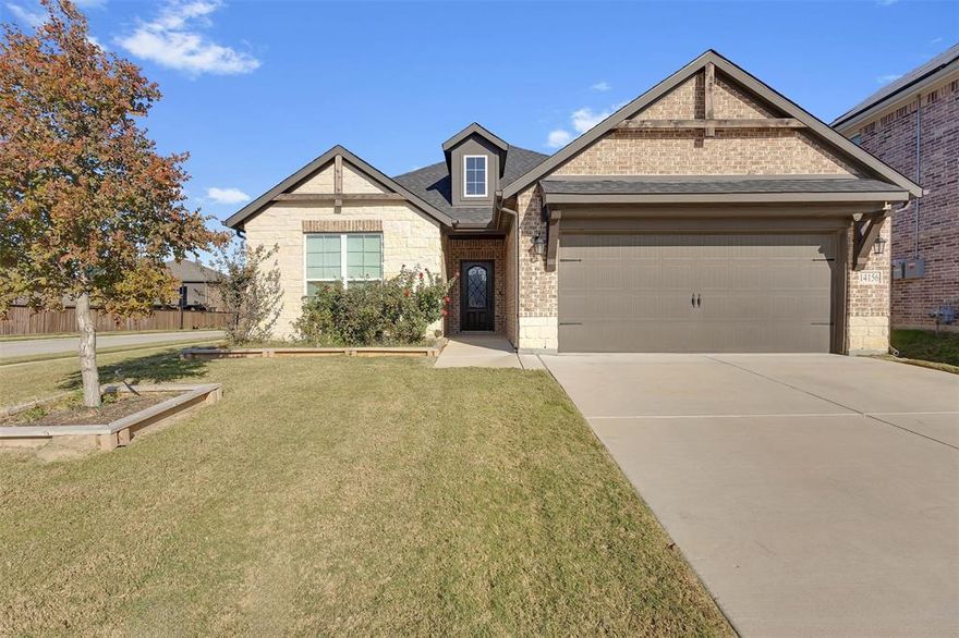 Well kept modern 3 beds 2 baths home build in 2021 with features: granite counter tops, laminate flooring, gas fireplace, stainless steel appliances, includes washer and dryer for use, irrigation system and much more.  Bonus: walking distance from elementary school.
