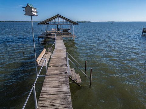 A home in West Tawakoni