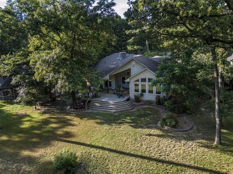 A home in West Tawakoni