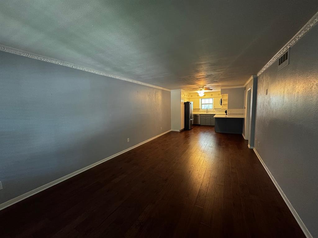 Williamsburg 01 Condo - Residential Lease