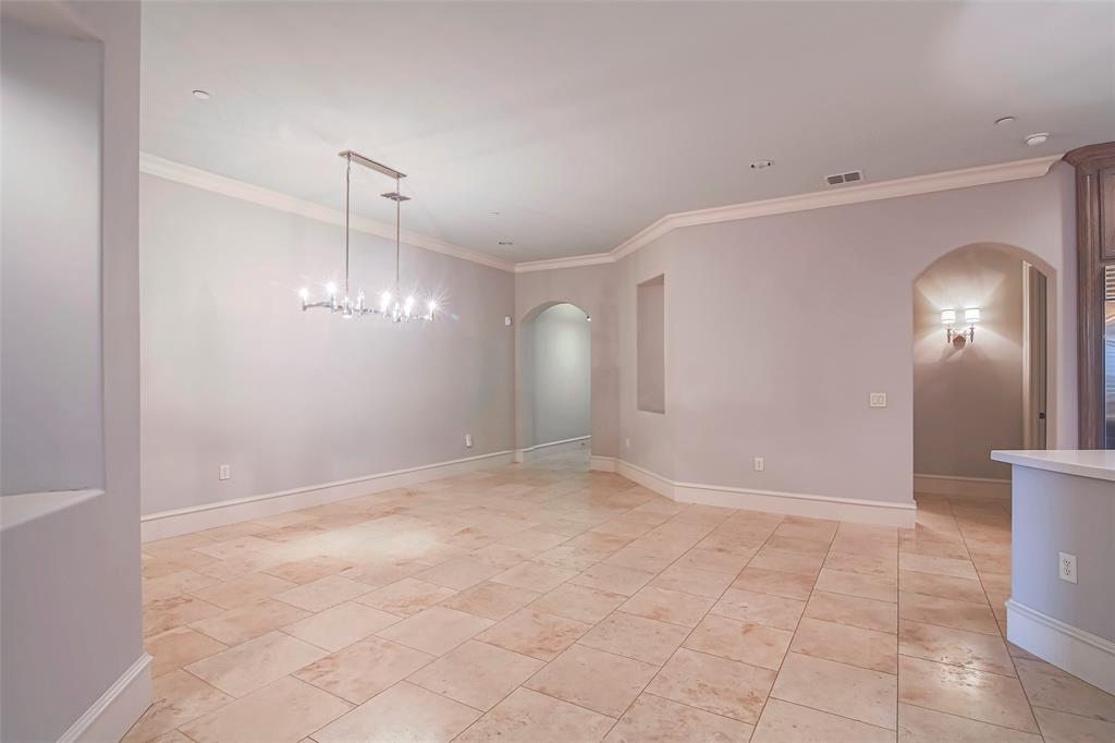 6675 Mediterranean Drive 3306