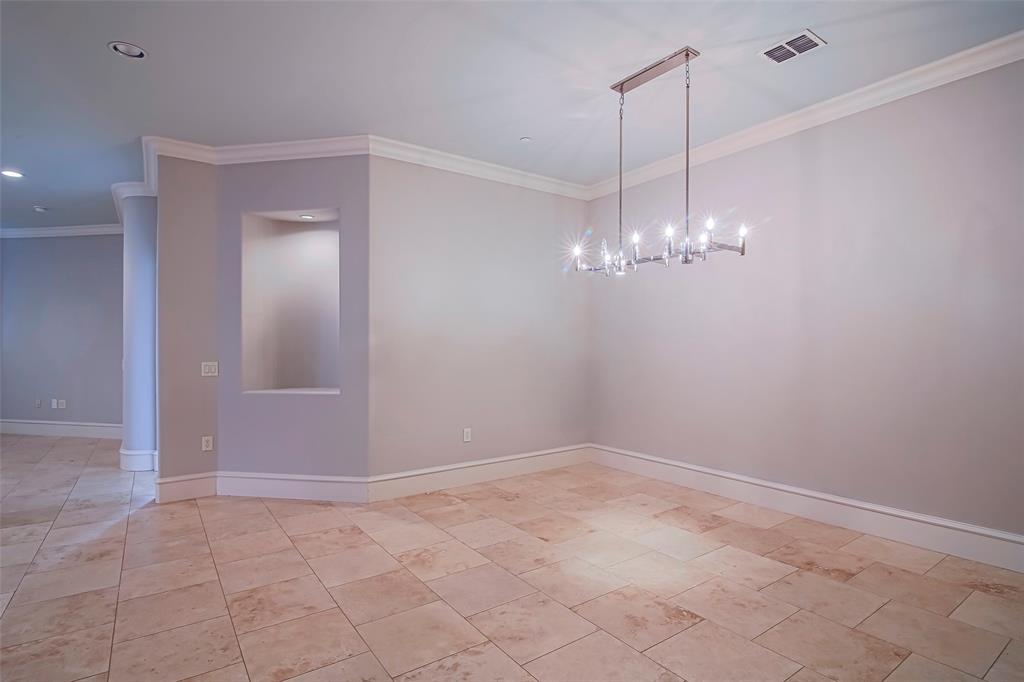 6675 Mediterranean Drive 3306