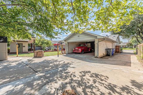 A home in Farmers Branch