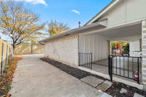 A home in Farmers Branch