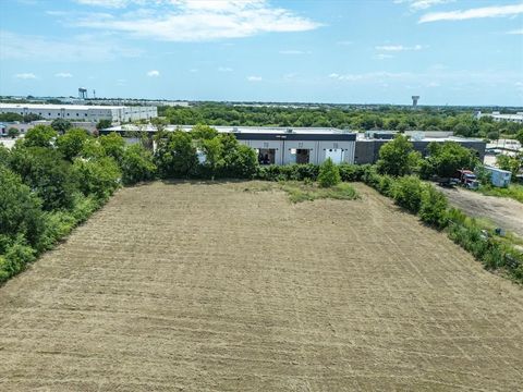 2600 Hullette Avenue Lancaster TX 75134