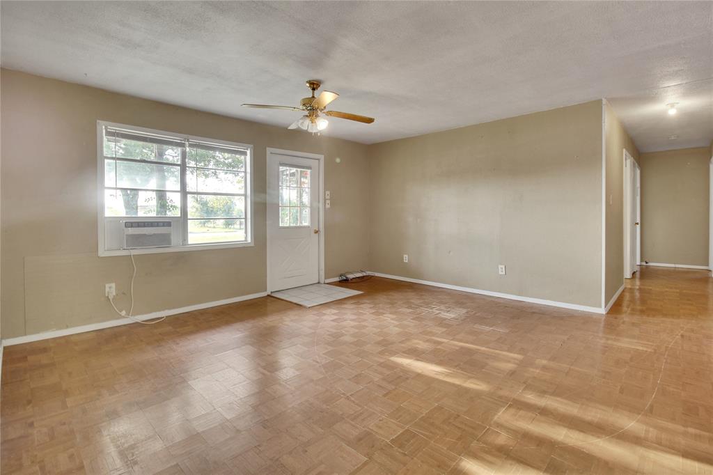 319 Green Acres Road