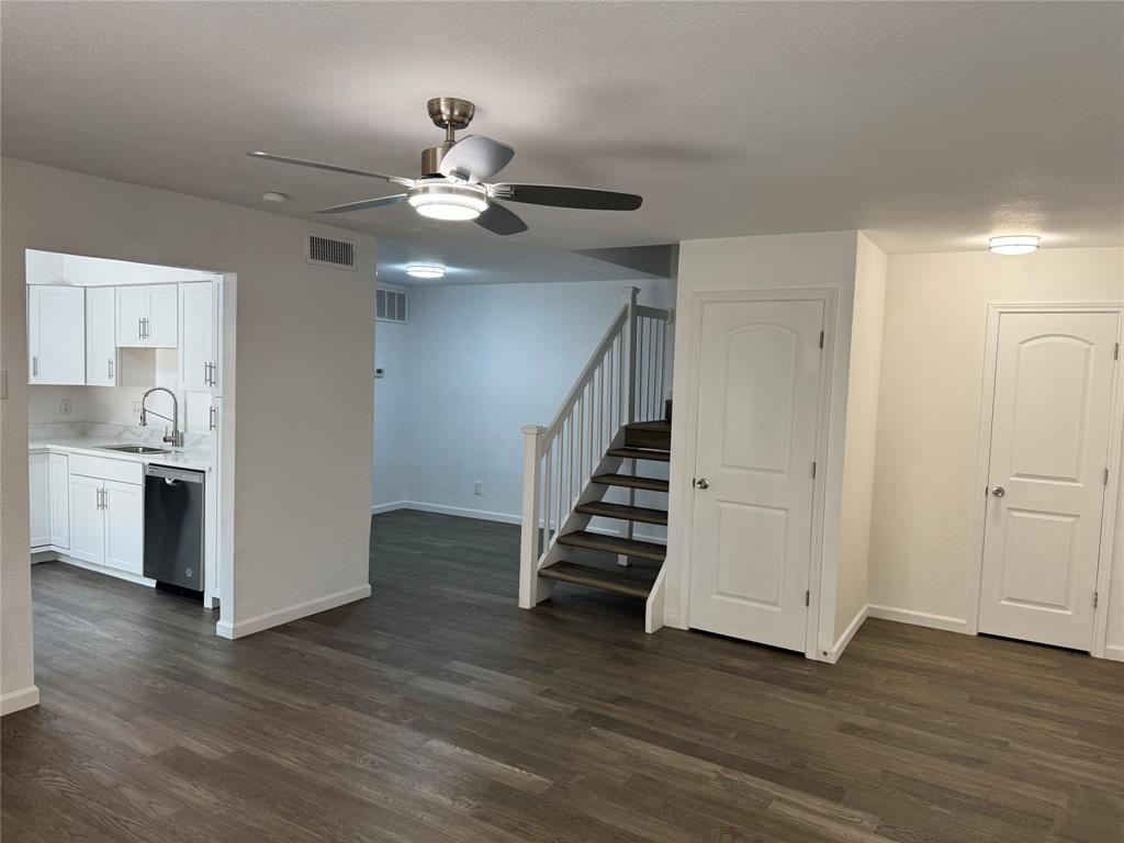 14800 Enterprise Drive 17B