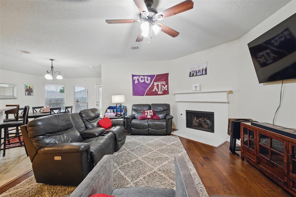 2324 Collier Drive