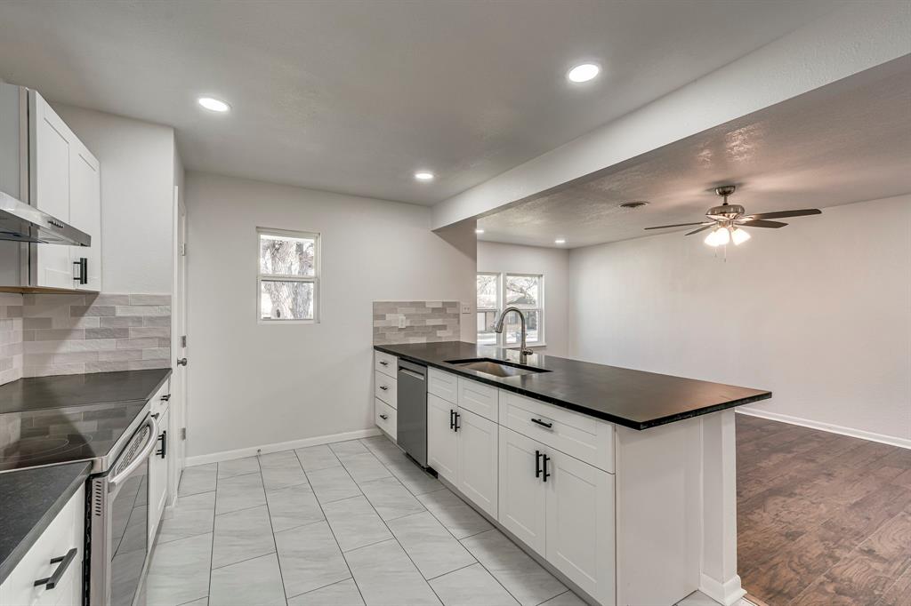 South Hills Add - Residential Lease